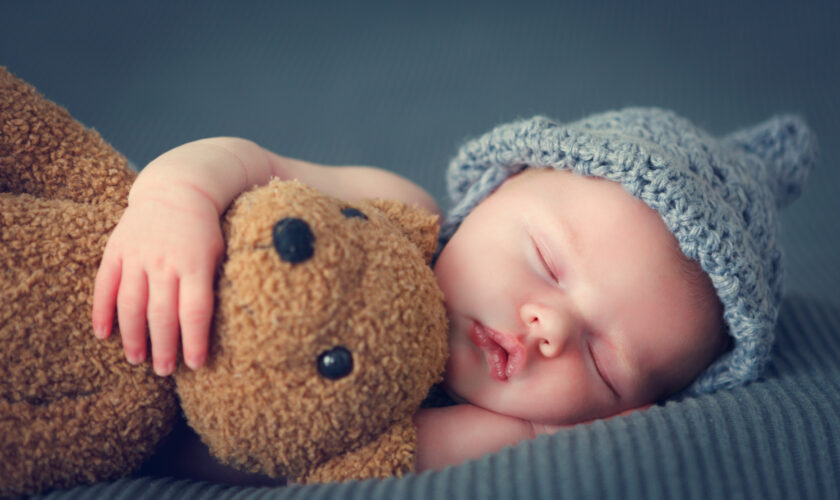 sleeping baby 840x500